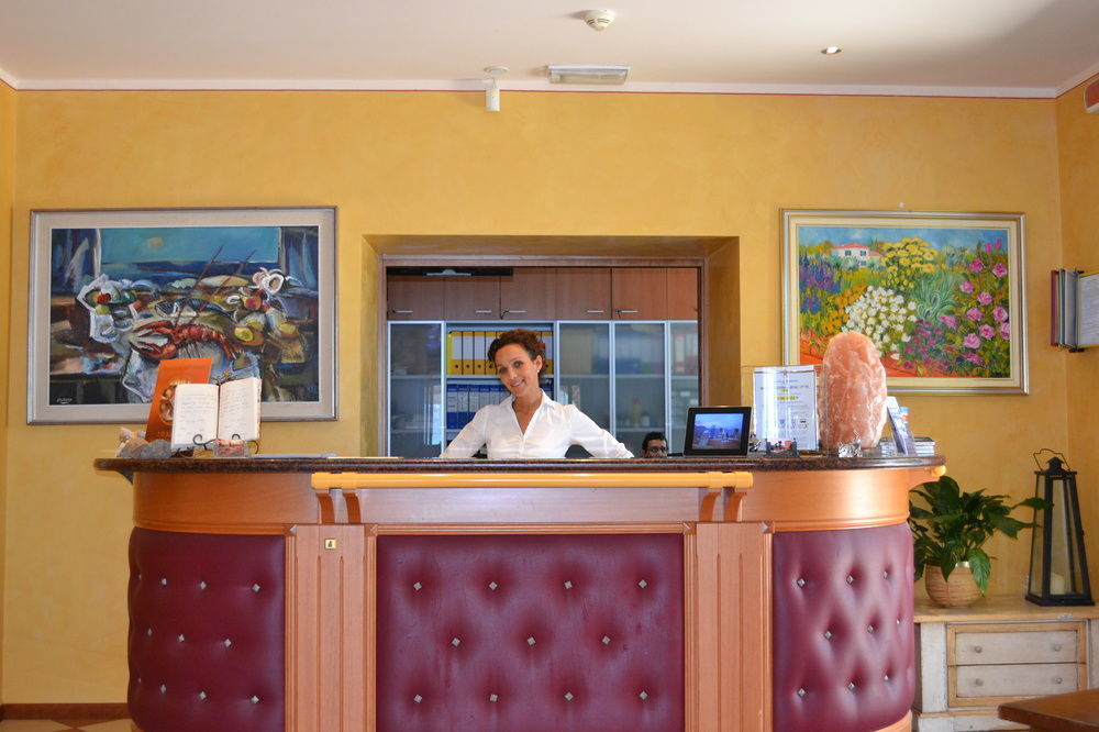 Belfiore Park Hotel 4Stars Superior "Adults Only" Бренцоне-суль-Гарда Экстерьер фото